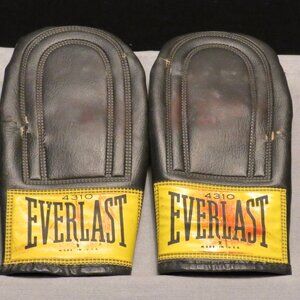 Vintage Everlast Boxing Speed Bag Punching Training Leather Black Gloves 4310